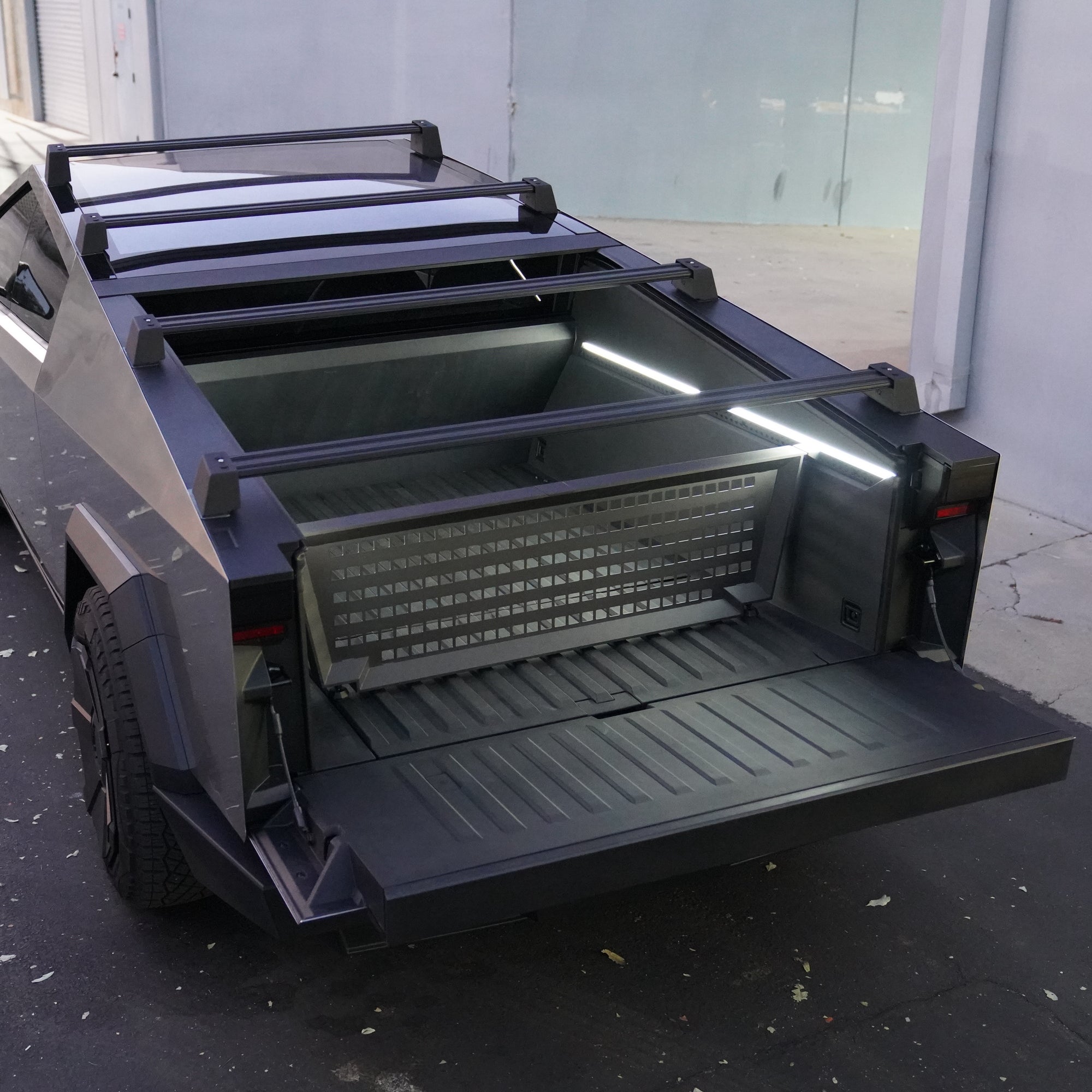 CYBERTRUCK Vault Cargo Divider