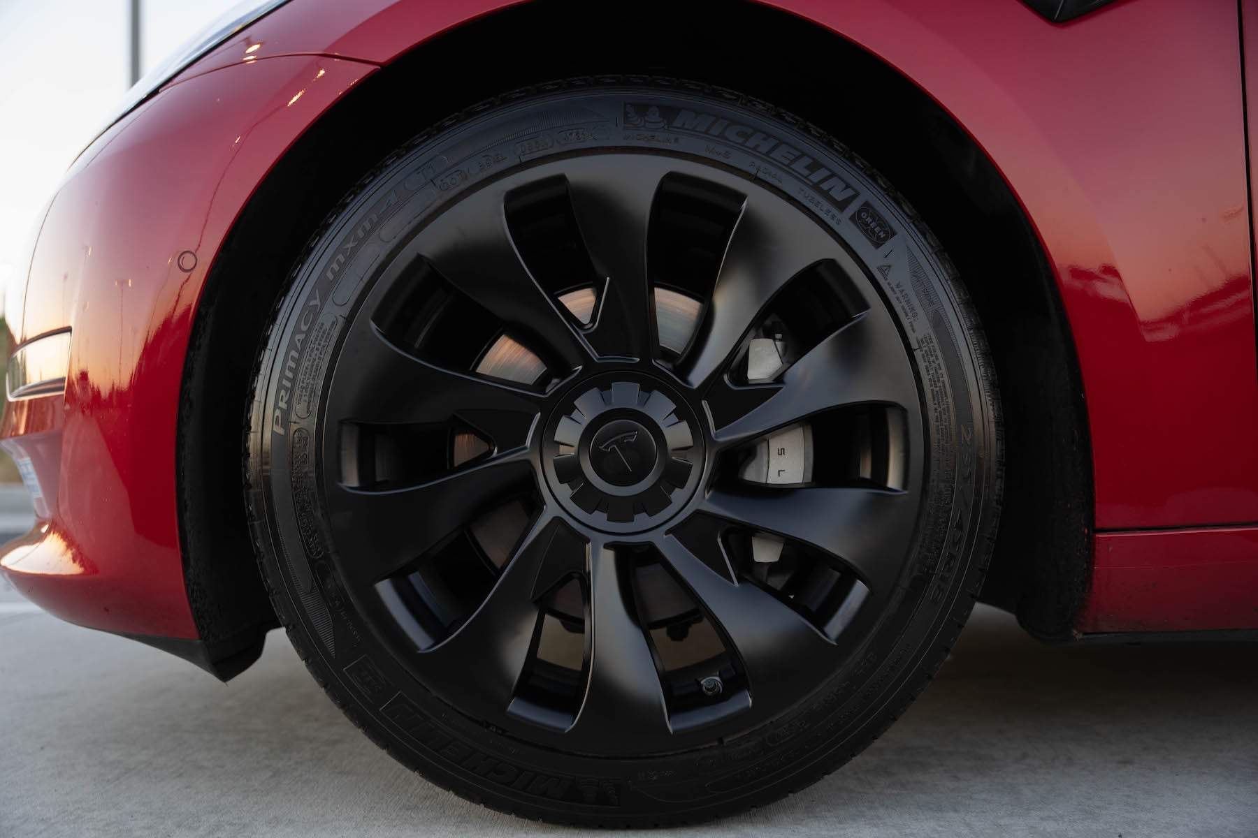 Set van 4 Uberturbine 18 inch wielsierstukken voor Tesla Model 3 2017-2023